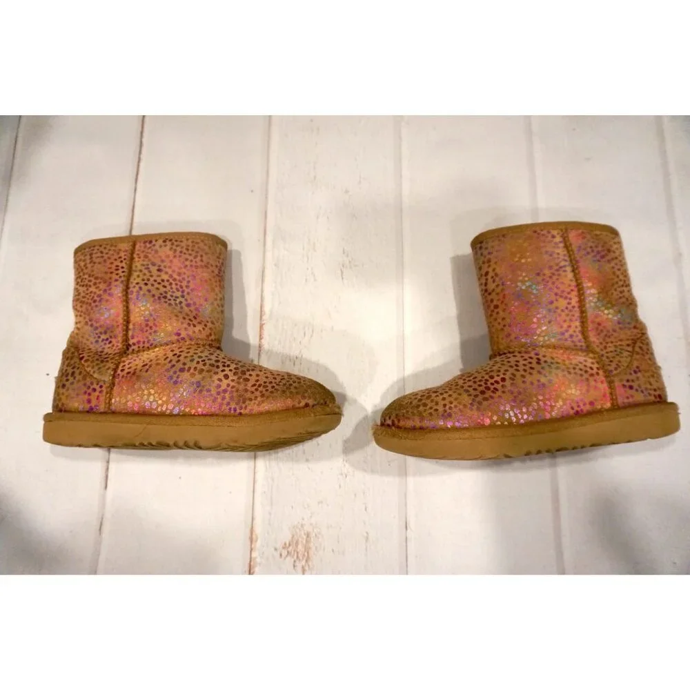 UGG Girls Kids' Classic II Spots – Size 2 - Picture 5 of 14